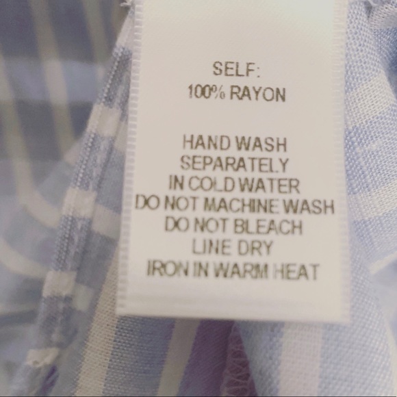 Women’s Lulu’s cold shoulder light blue top (L) - Picture 7 of 7